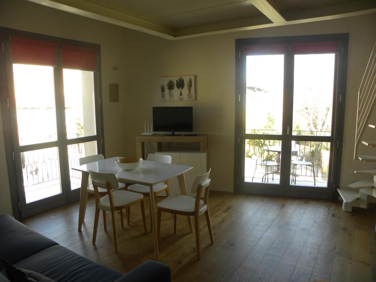 Ferienwohnung Petra Magica San Pantaleo Exterior foto