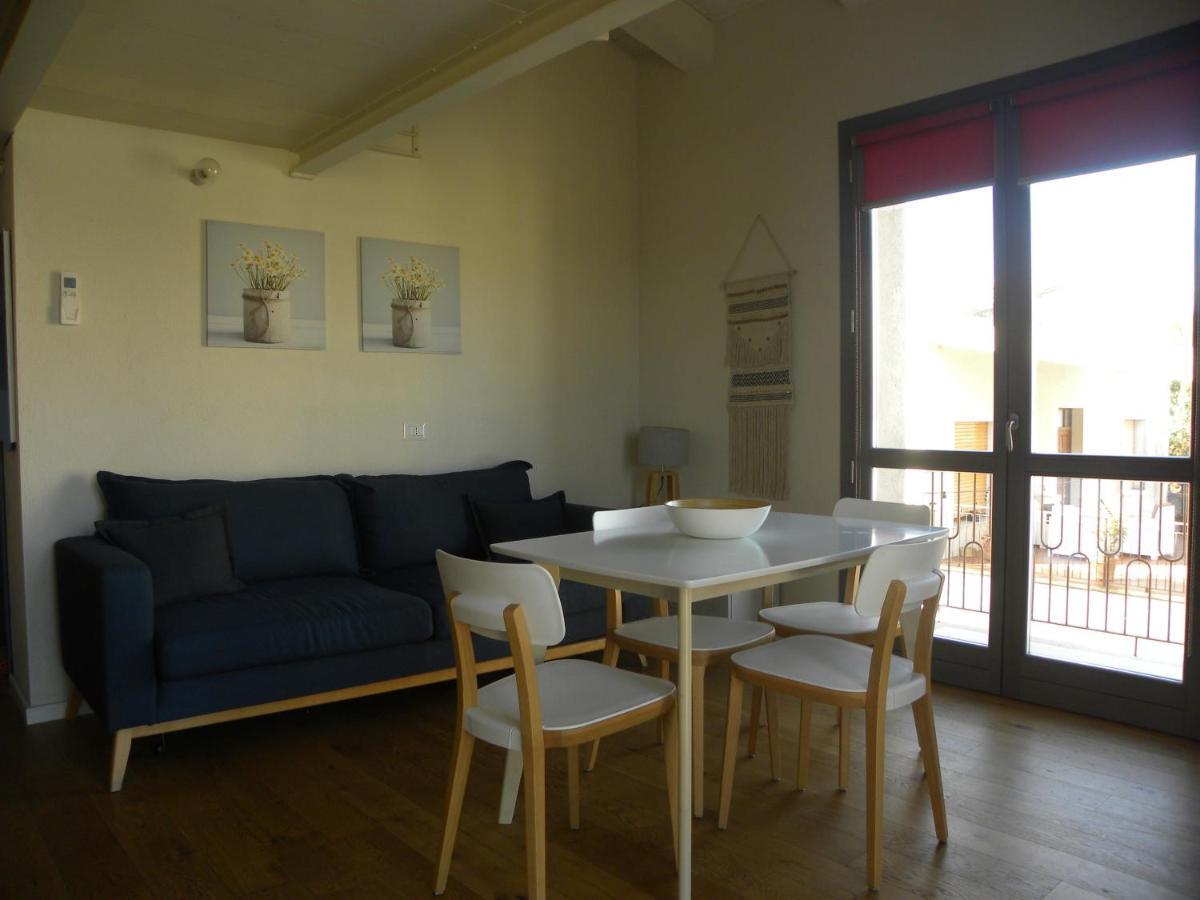 Ferienwohnung Petra Magica San Pantaleo Exterior foto